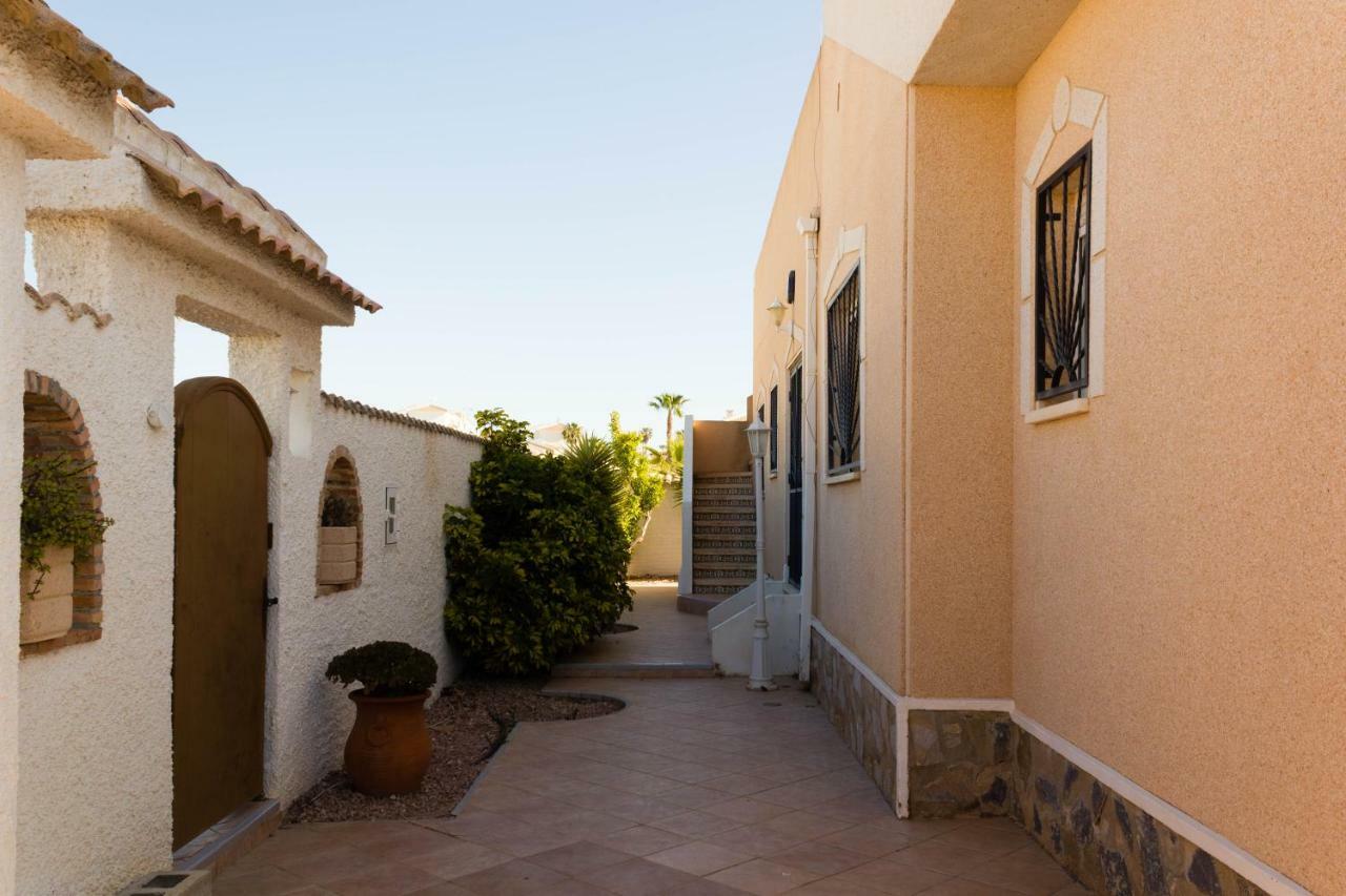 Villa House In Quesada With Swiming Pool à Rojales Extérieur photo